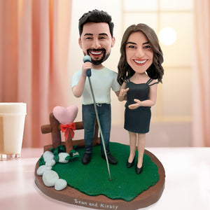 Custom Couple Singing Bobbleheads