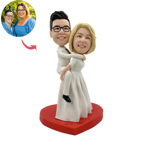 Wedding Bobbleheads Bride Carrying Groom